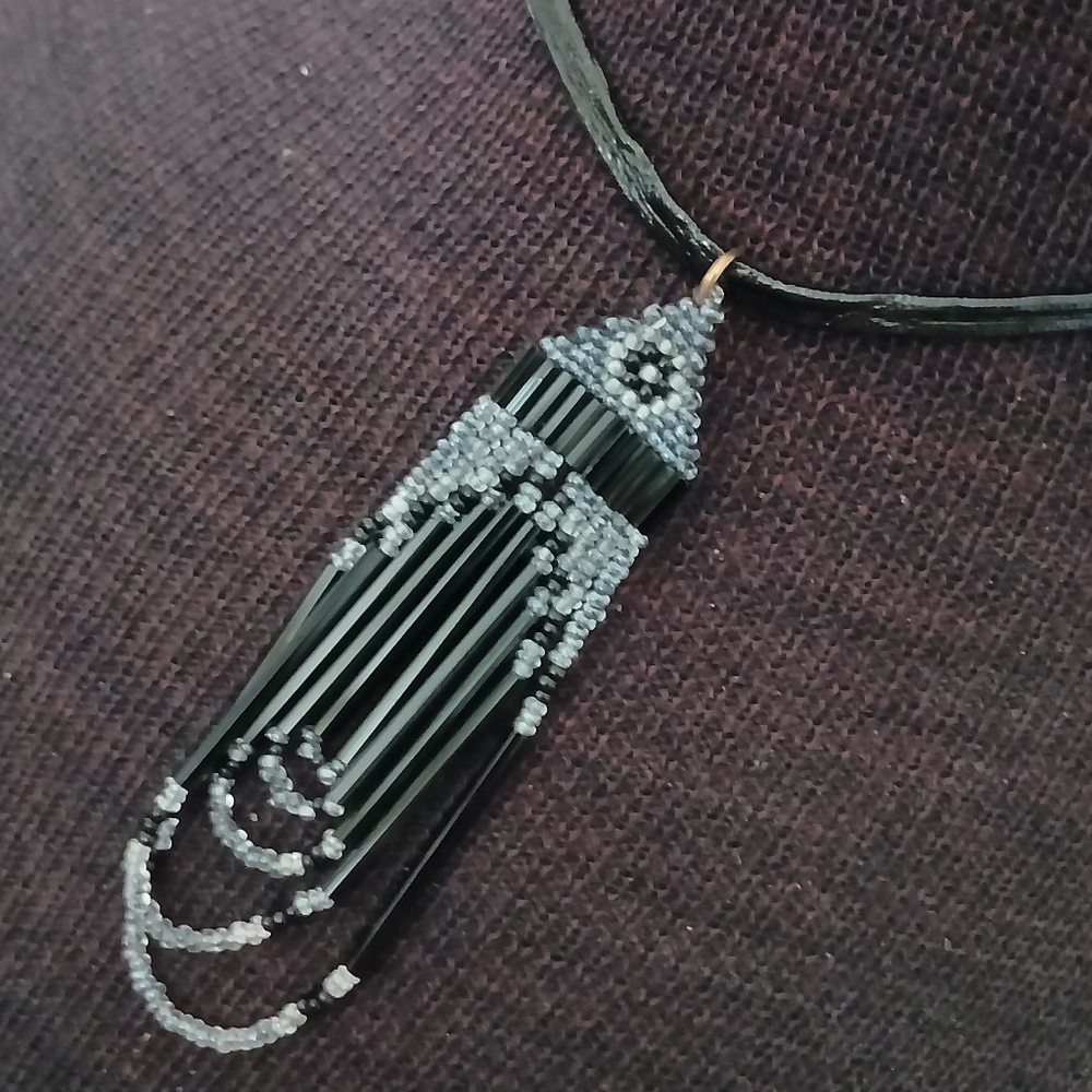 Vintage choker length cord necklace with art deco style beaded pendant black